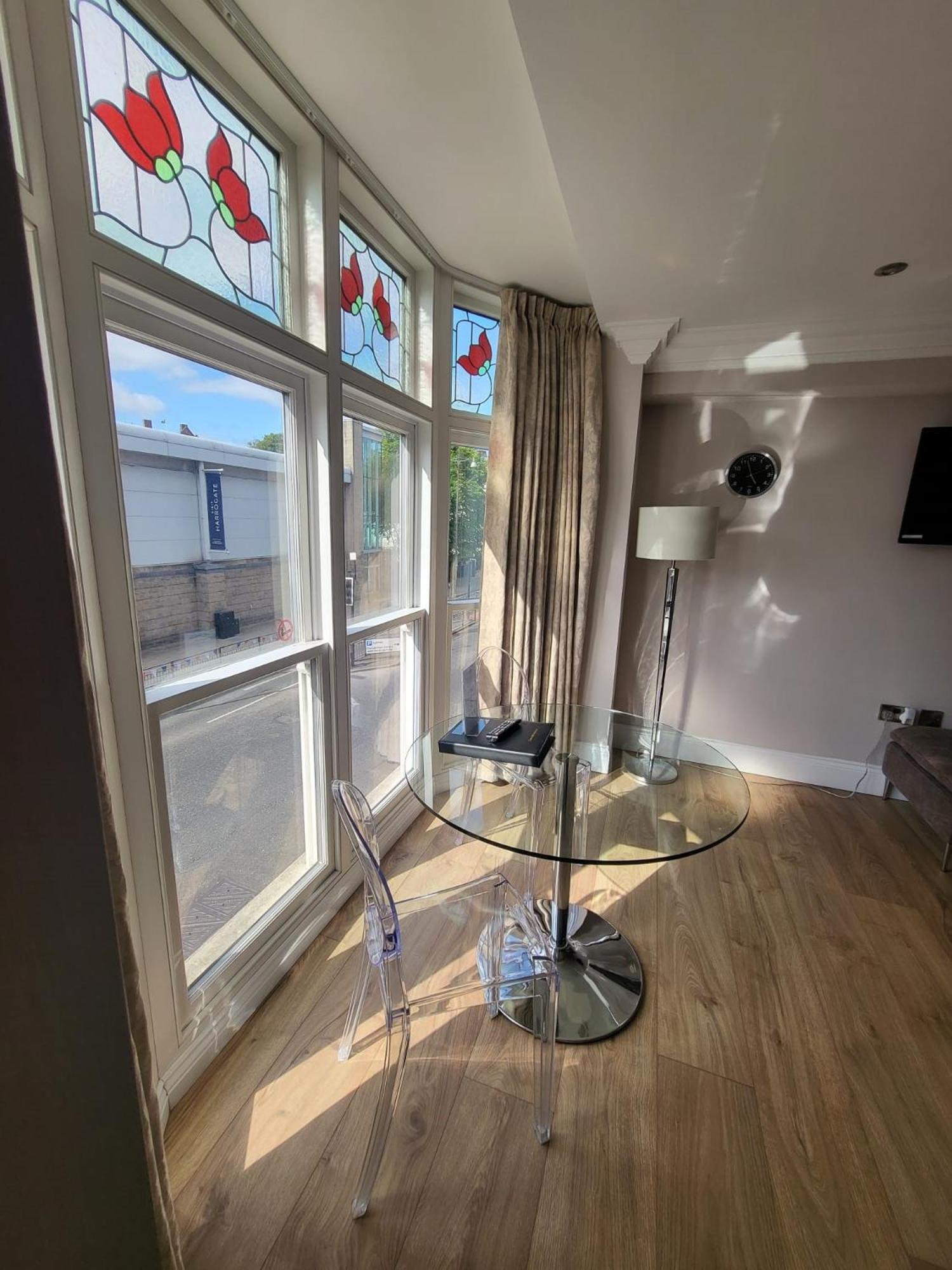 Harrogate Lifestyle Luxury Serviced Aparthotel Kültér fotó